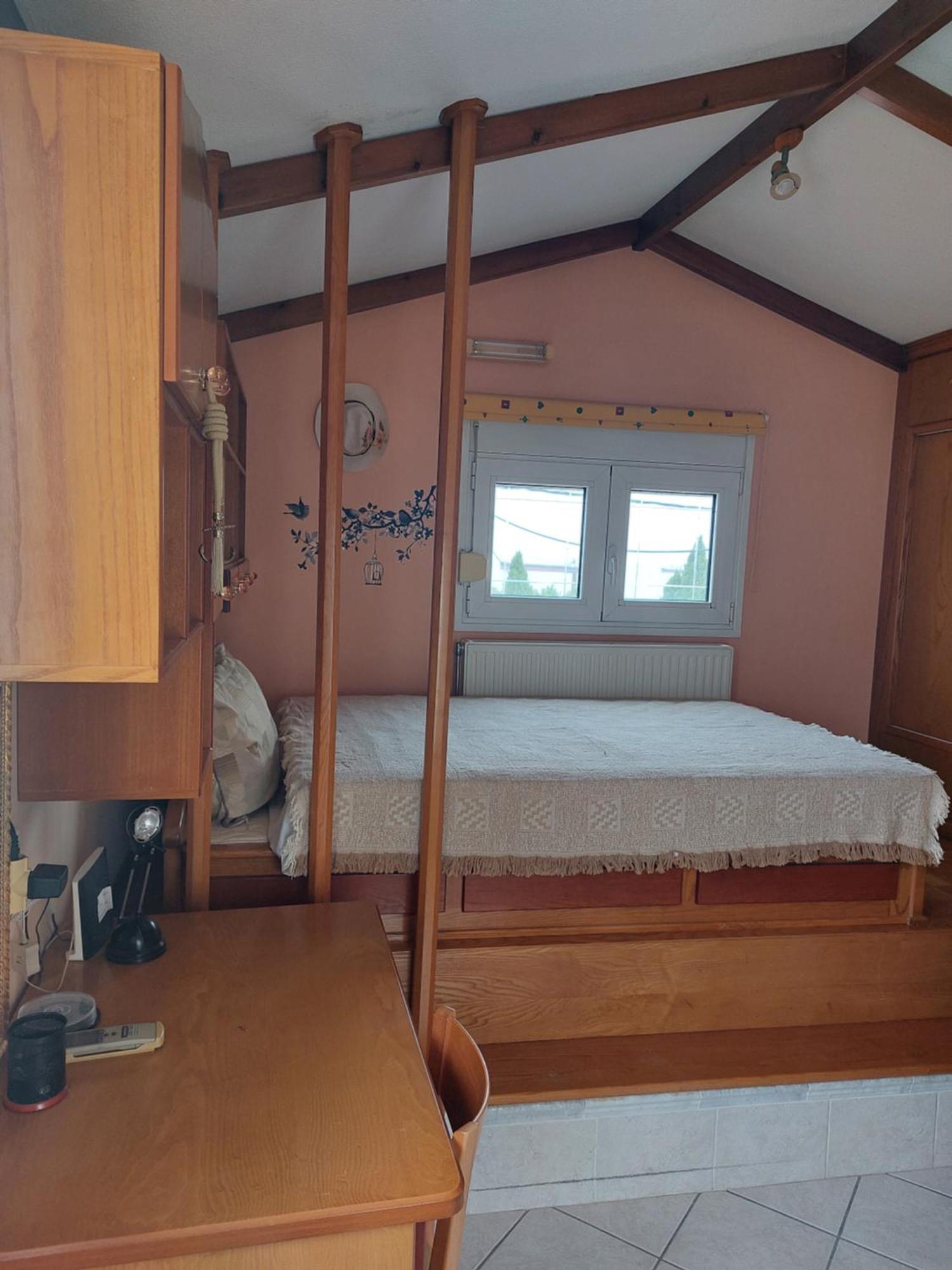 Artemis Apartment *
